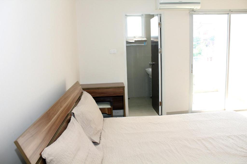 Utd Apartments Sukhumvit Ban Khlong Nang Li Room photo
